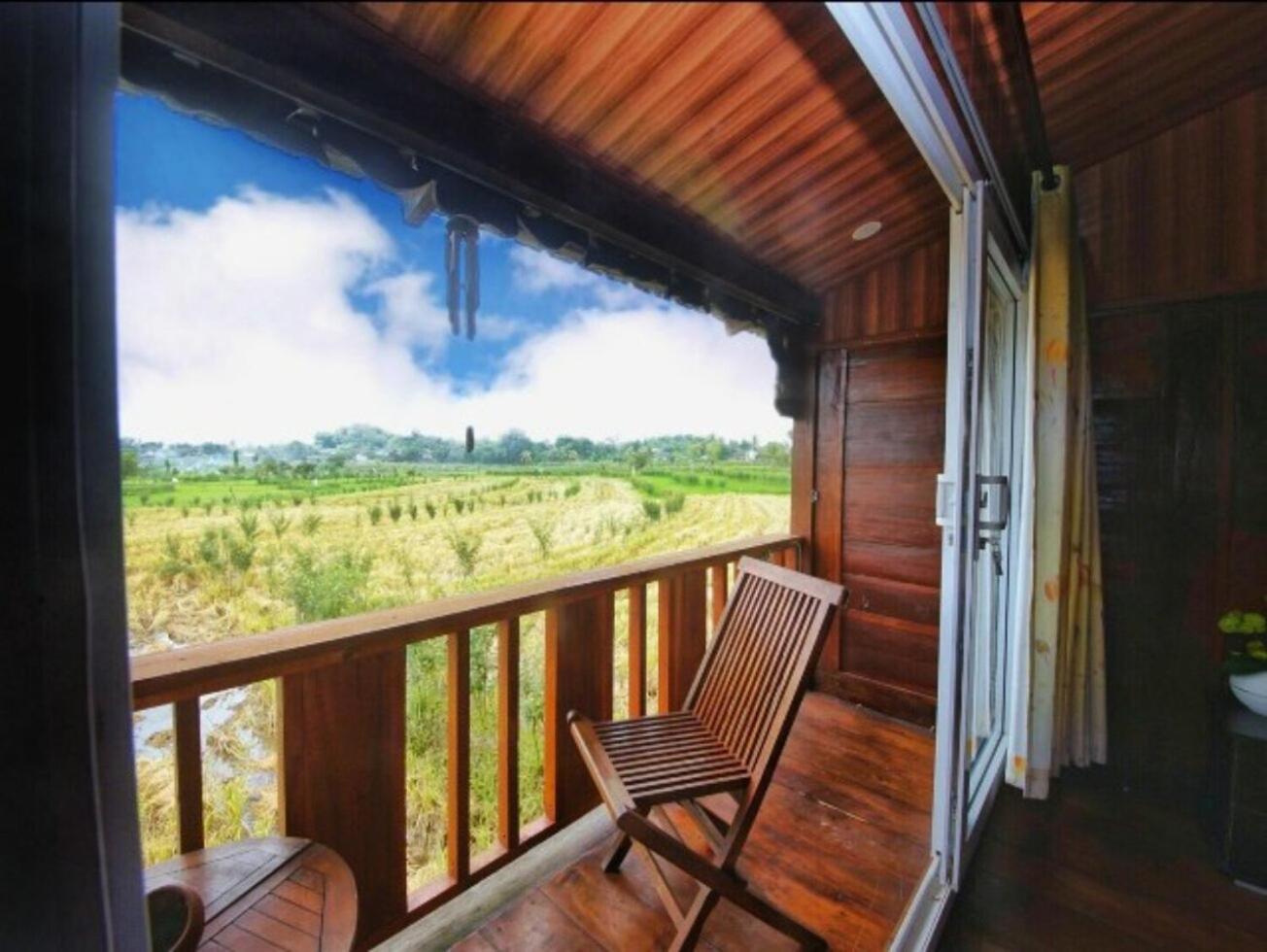 Bujak Permai Villa Matahari Lombok Ntb Praya Esterno foto