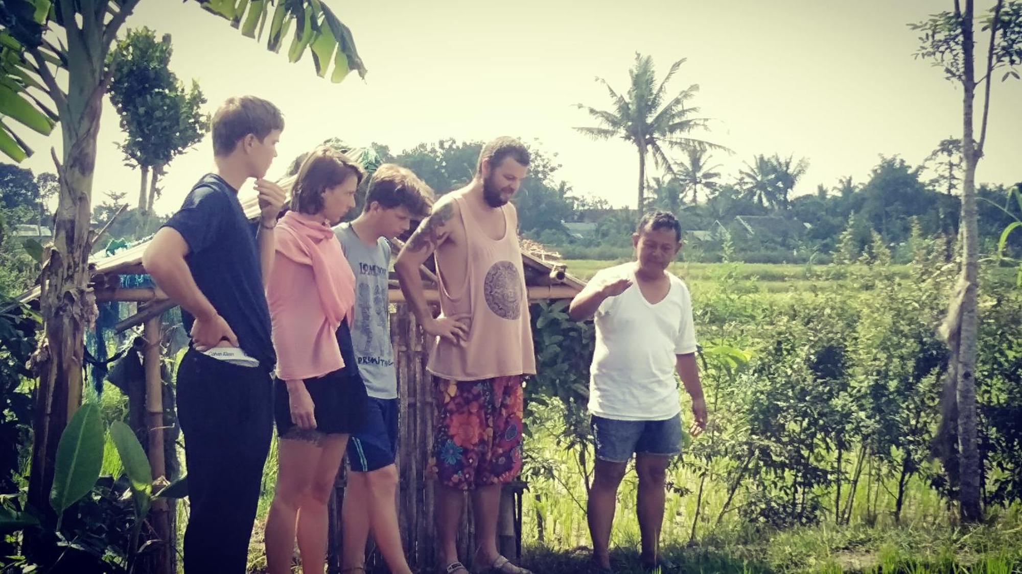 Bujak Permai Villa Matahari Lombok Ntb Praya Esterno foto