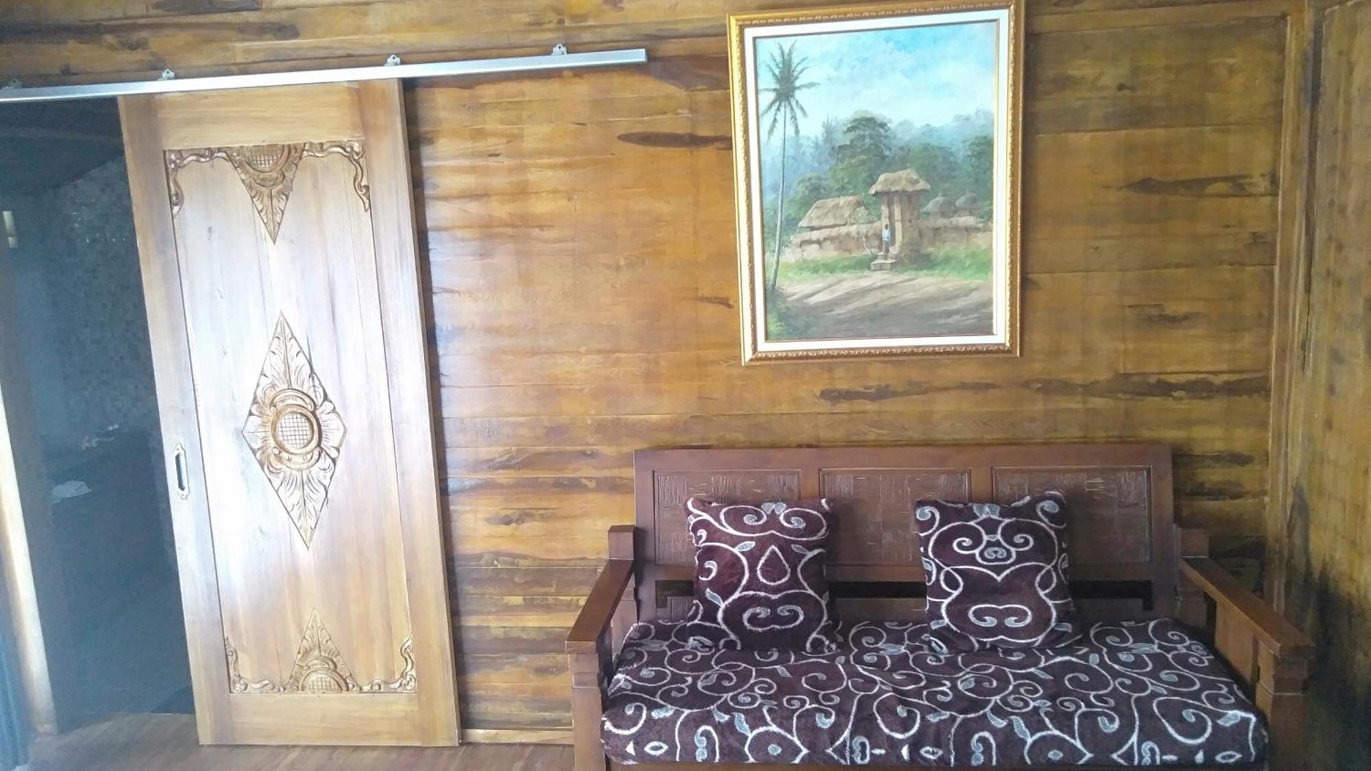 Bujak Permai Villa Matahari Lombok Ntb Praya Esterno foto